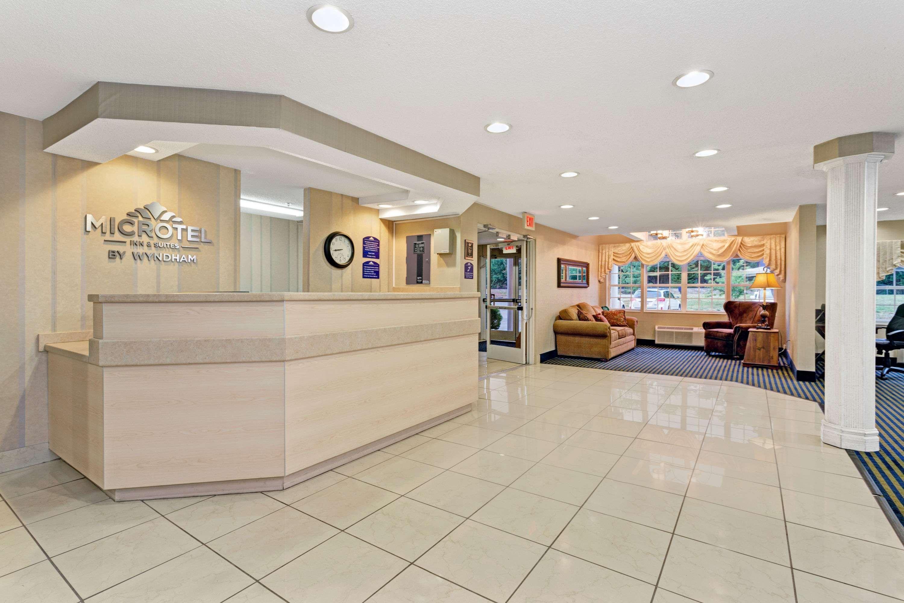 Microtel Inn & Suites By Wyndham Florence/Cincinnati Airpo Eksteriør bilde