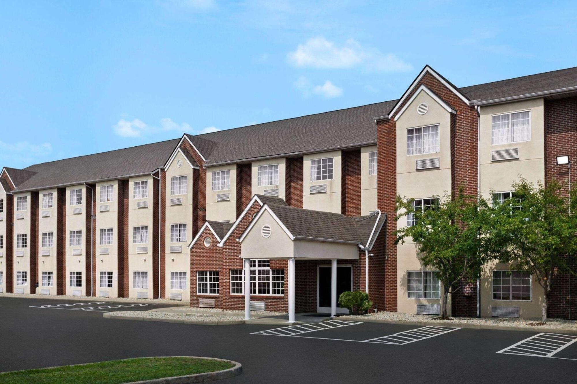 Microtel Inn & Suites By Wyndham Florence/Cincinnati Airpo Eksteriør bilde
